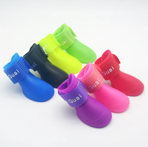 Wholesale Fashionable Pet Rain Boots with Excellent Waterproof Performance